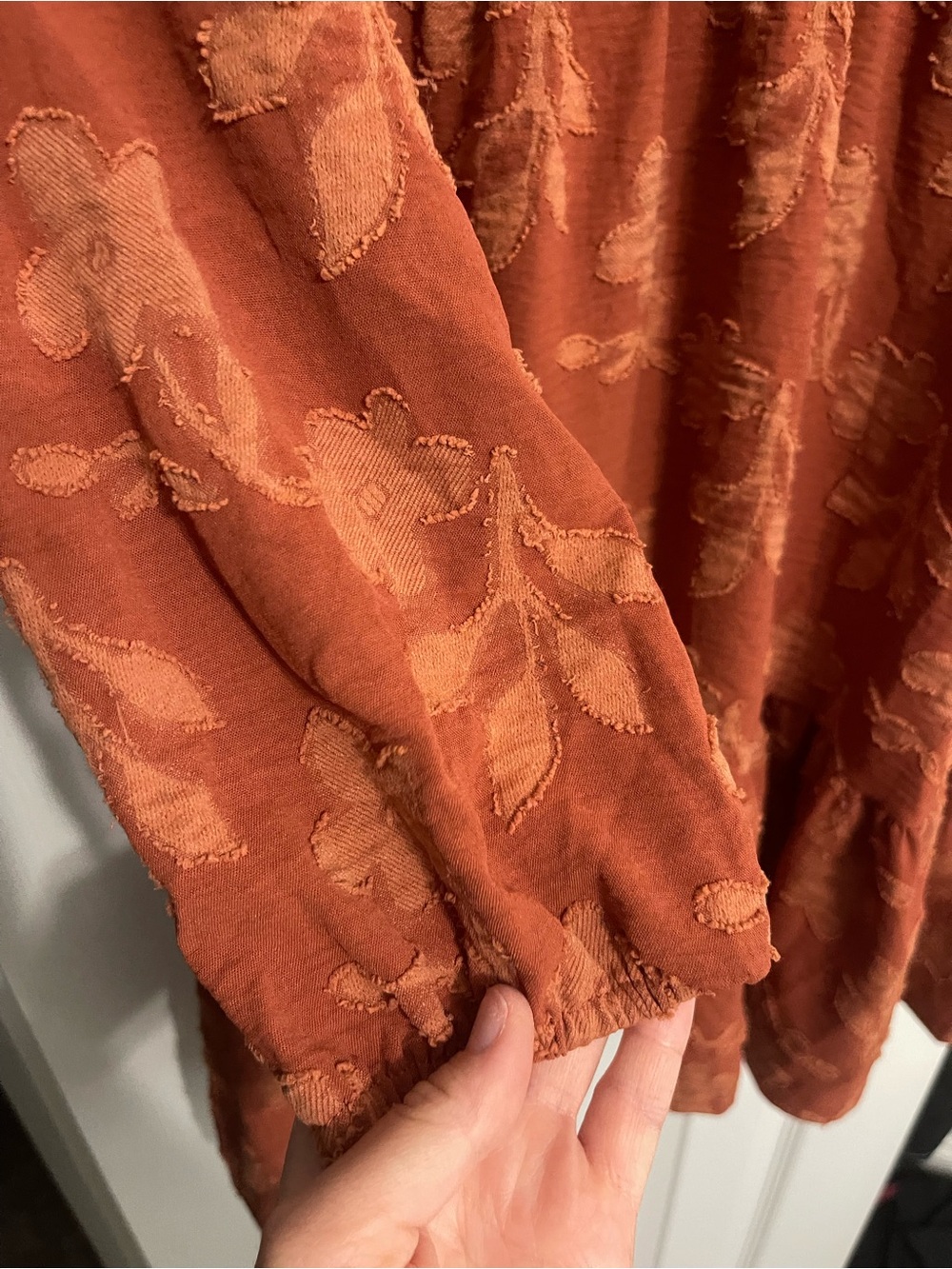 Women’s Simplee Rust Floral Burnout V-Neck Dress with pockets - Picture 4 of 7